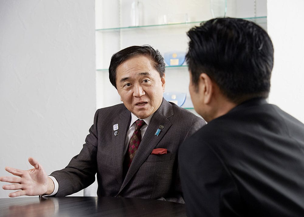黒岩祐治さん×株式会社フェイス代表取締役社長 平澤 創